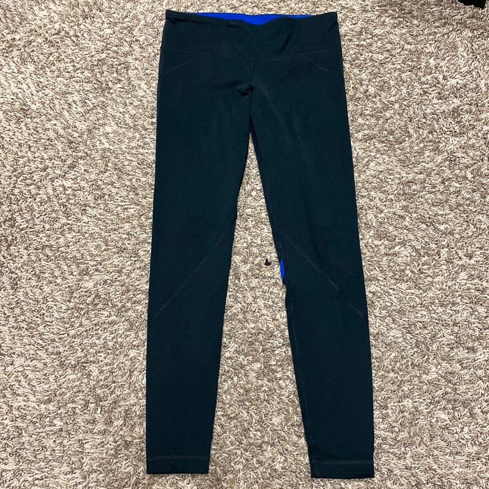 Under Armour Workout leggings.
